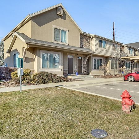 Charming Orem Townhome 5 Mi To Byu! Exterior photo